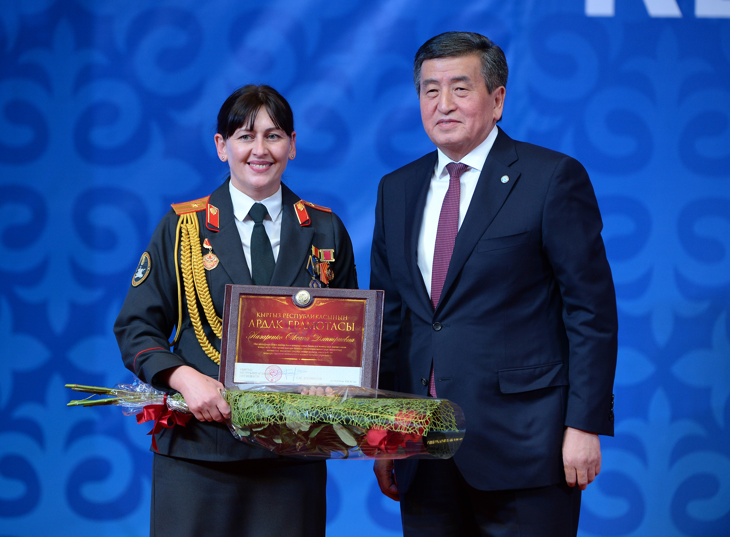 Президент Сооронбай Жээнбеков наградил сотрудников МВД КР 01/11/2019