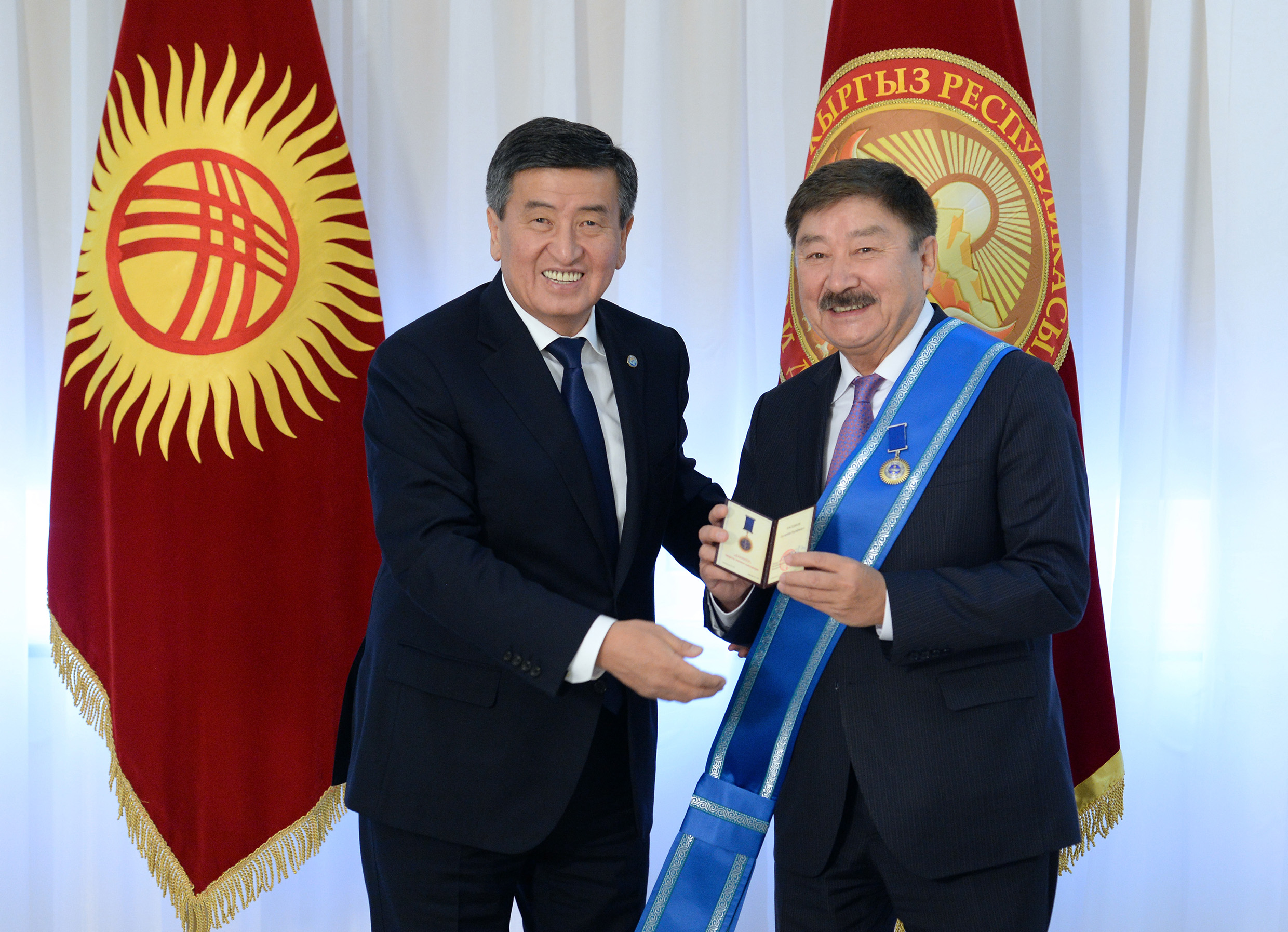 Вручения орден «Данакер» Генеральному секретарю ТЮРКСОЙ Дусанбаю Касеинову от 3 октября 2018 года