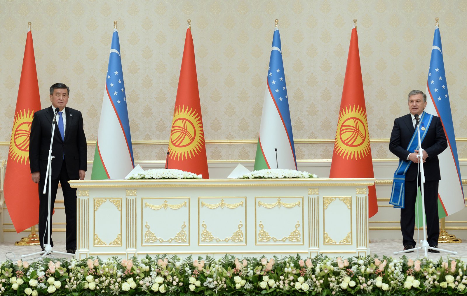 Вручение ордена «Данакер» Президенту Республики Узбекистан Шавкату Мирзиёеву